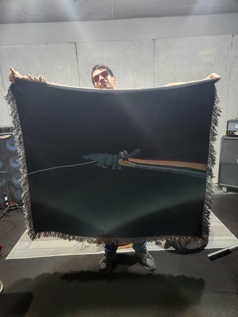 Dark side of the Gizz Woven Blanket